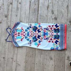 NWT Bisou Bisou Blue and Pink Floral Medallion Halter Dress - Size 6